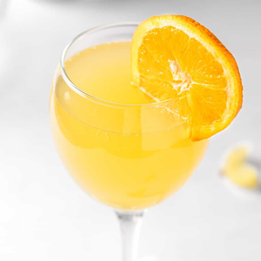 agua-de-valencia-the-littlest-crumb